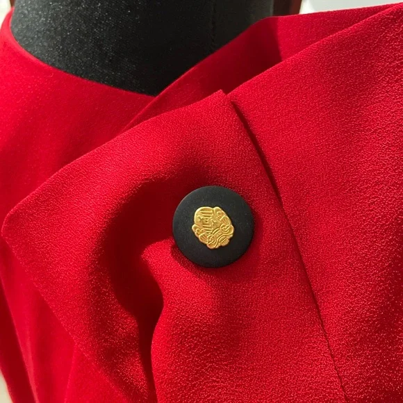 Blazer - Picture 6 of 9